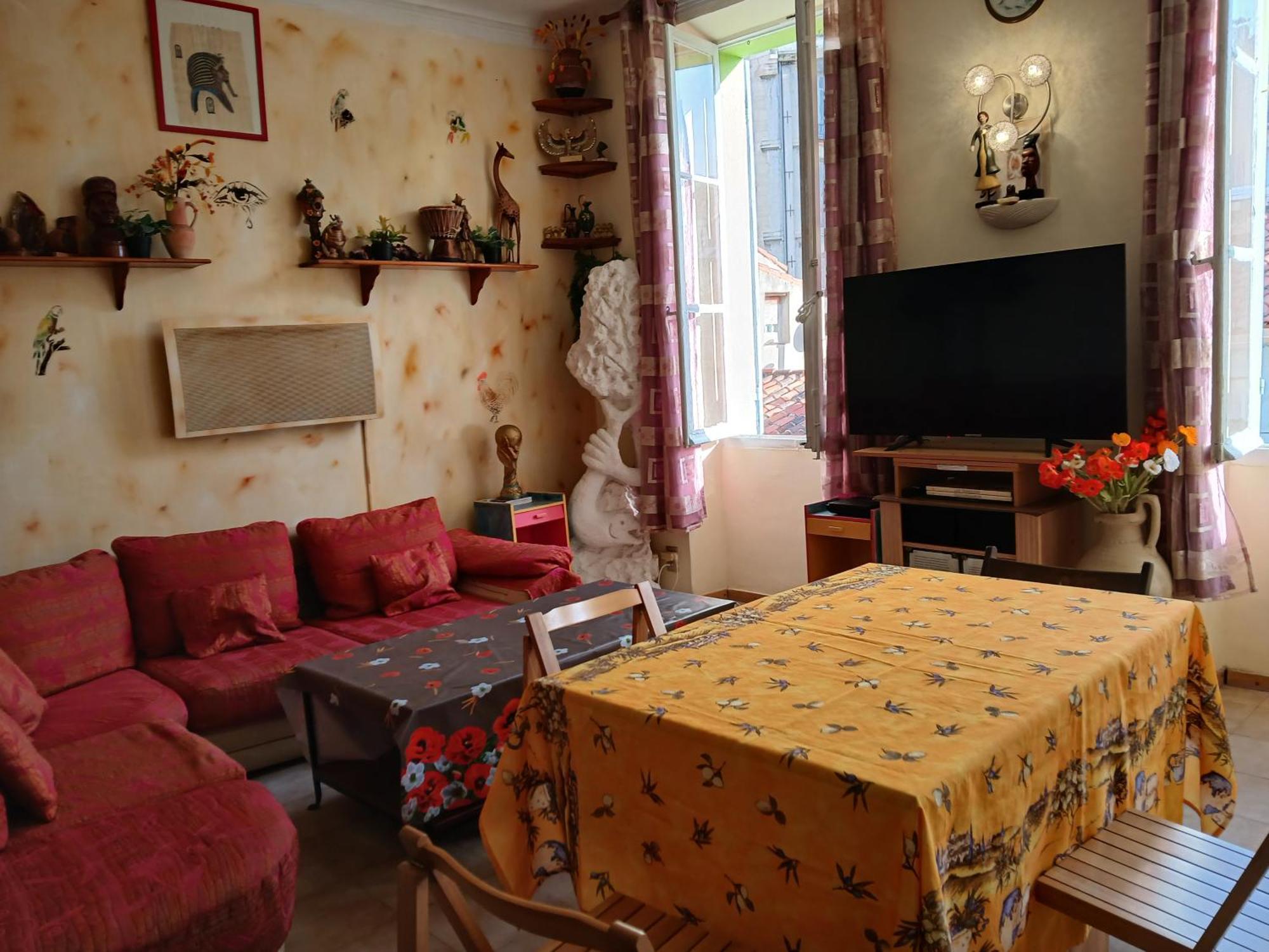 Marseille Loft Americain Centre Ville 7 Personnes Luaran gambar